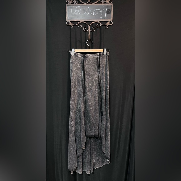 Lapis Dresses & Skirts - Lapis Acid Wash High-Low Maxi Skirt – Edgy Charcoal Gray Mullet Skirt (Size S)